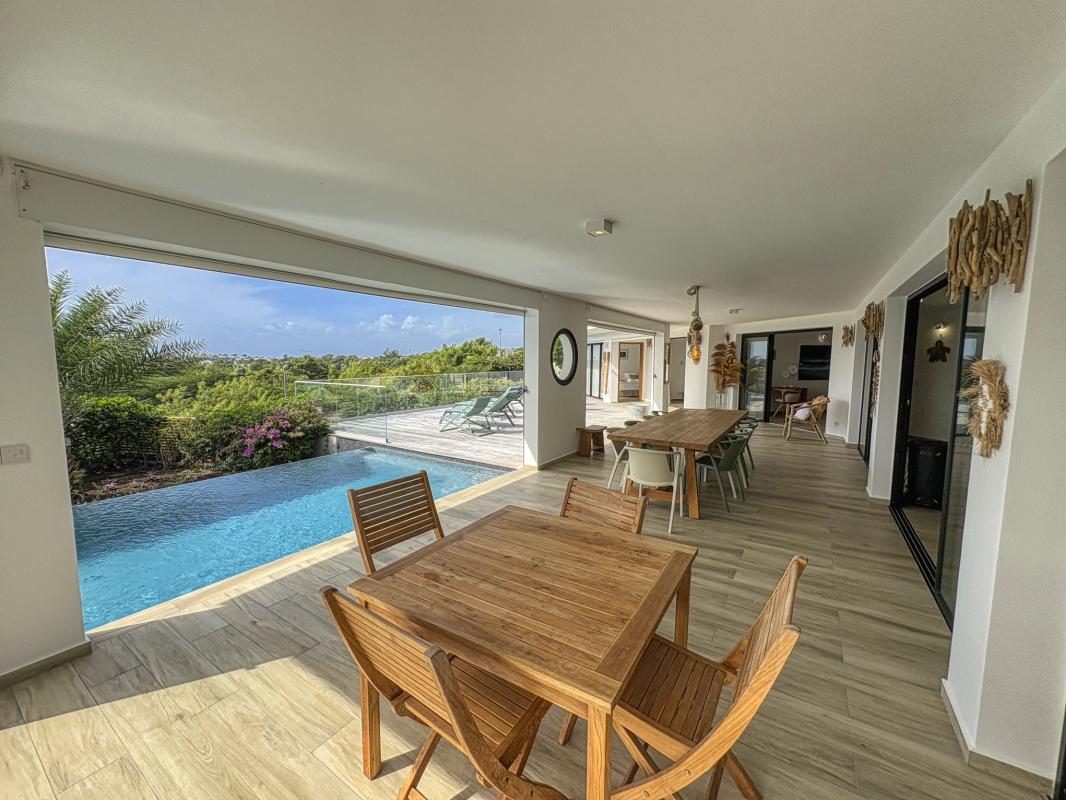 13.Location villa piscine Saint François Guadeloupe_Terrasse